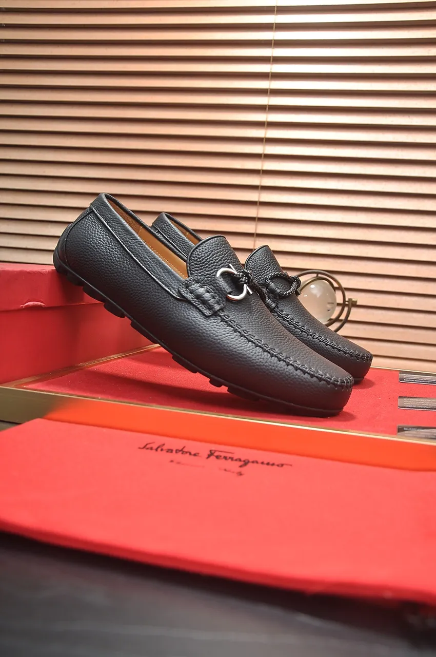 Men's shoes 💰480💶 [Ferragamo/Ferragamo] The latest model in the counter. Original imported open-sided fine cowhide hand-woven + imported 🐂 cowhide + original luxury metal buckle + original combination outsole. No pressure in comparison 38--44🎉